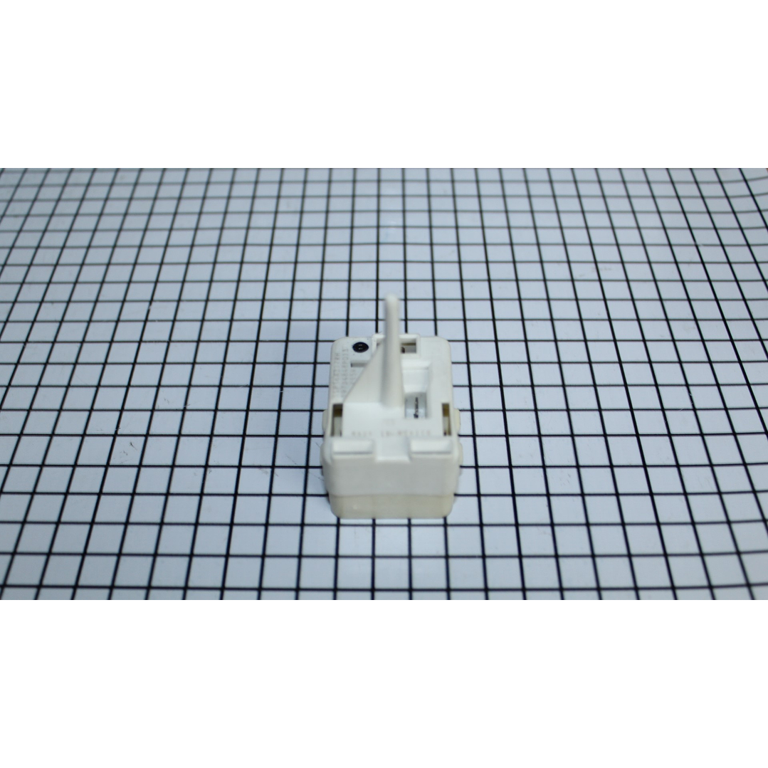 Protector Térmico Capacitor Nevera CR440764 1