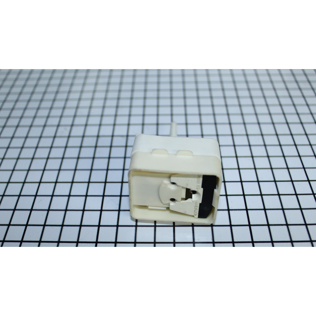 Protector Térmico Capacitor Nevera CR440764 2