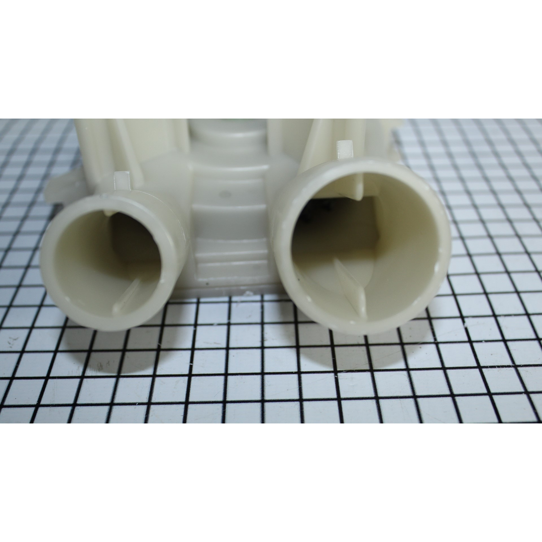 ORIGINAL -BOMBA AGUA 2 BOCAS LAVADORA WHIRLPOOL WP3363394  FSP 2