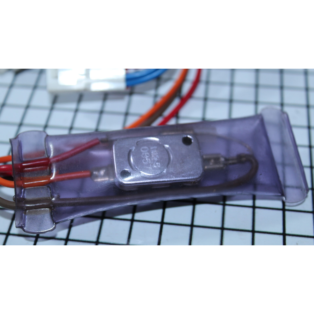 Bimetalico con Pacha 6 Cables Cafe Rojo Naranja Azul Nevera LG CR440867 3