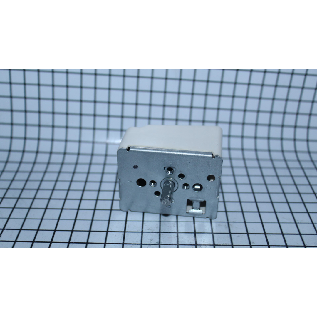 Interruptor Superficie Pequeña Estufa Frigidaire 316436000 CR441281 4
