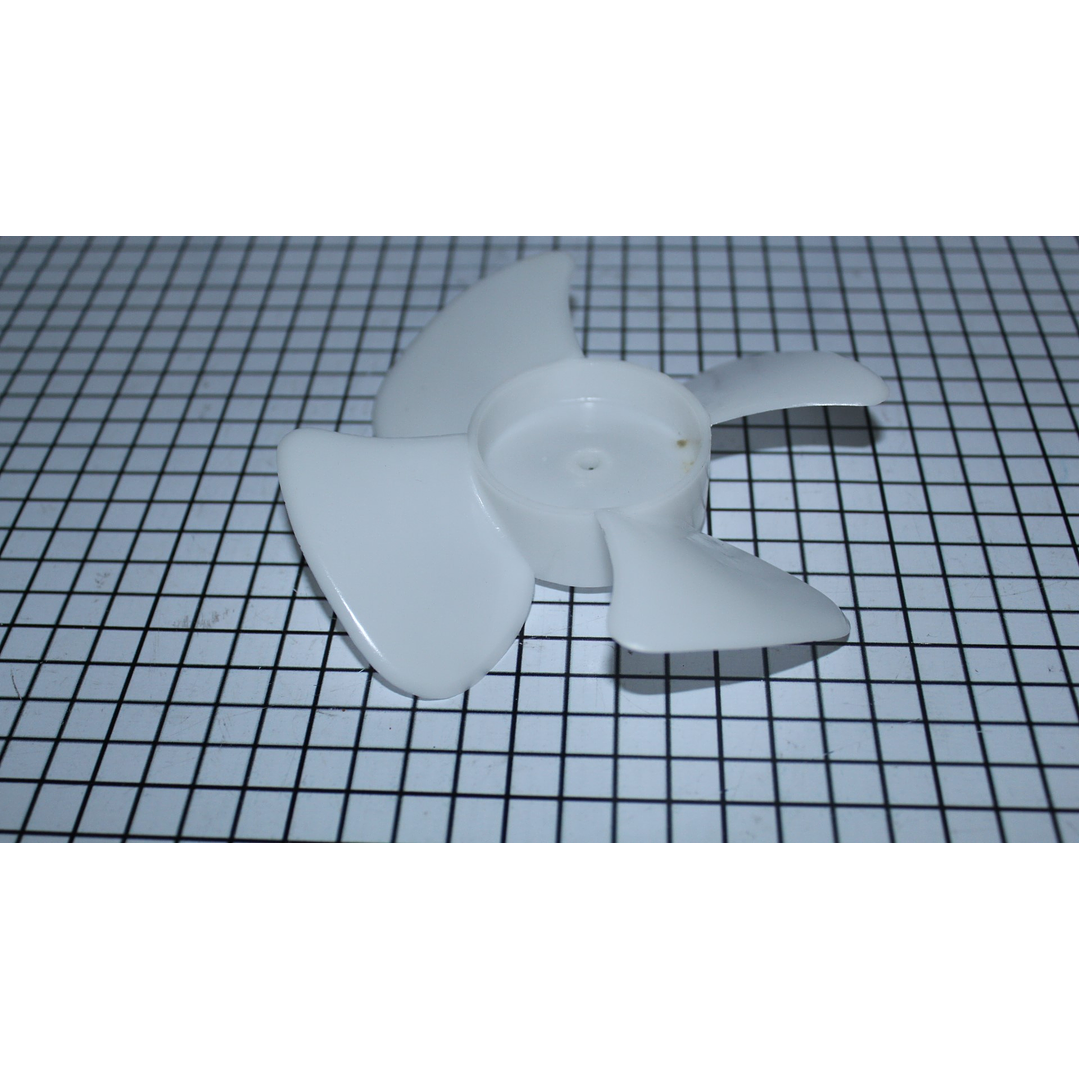 Motor Ventilador con Aspa Nevera Universal Importación EM670 CR440697 2