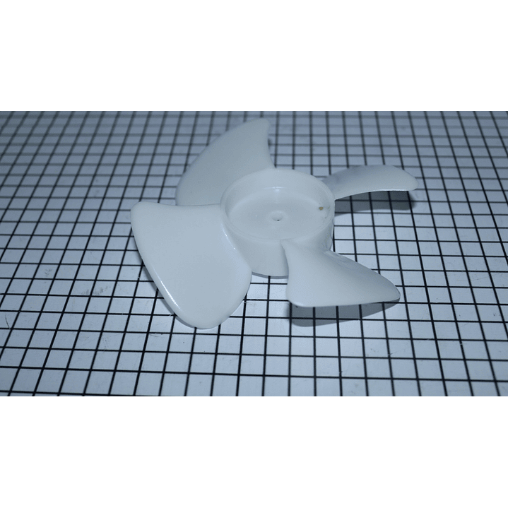 Motor Ventilador con Aspa Nevera Universal Importación EM670 CR440697 2