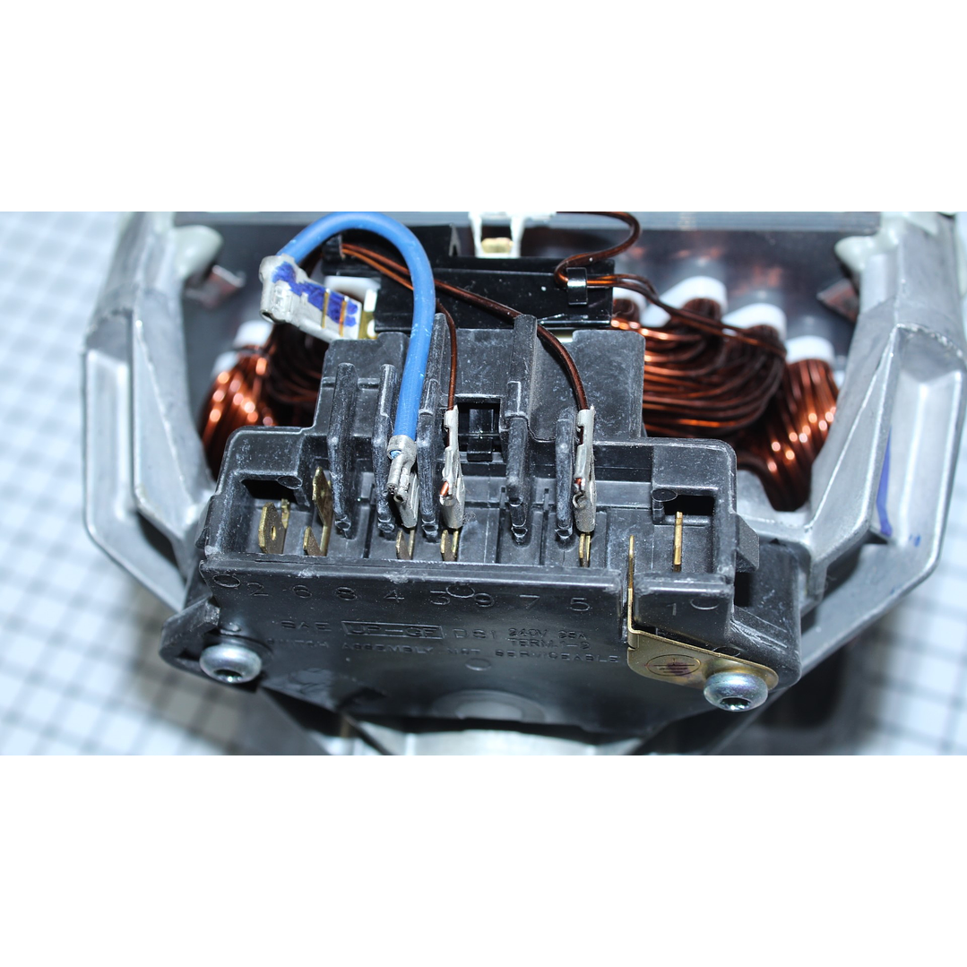 Motor Lavadora Carga Frontal Electrolux 134693300 CR441073 3