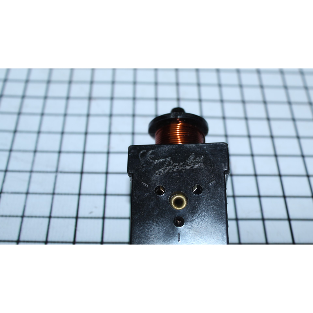 Relay combinado 1/8 hp Danfoss Universal Nevera CR440479 6