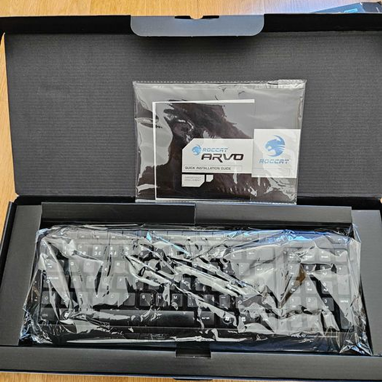 Taclado Gaming Roccat Arvo 5