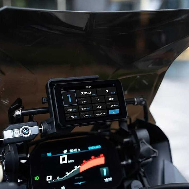 Chigee AIO-5 Play BMW 3