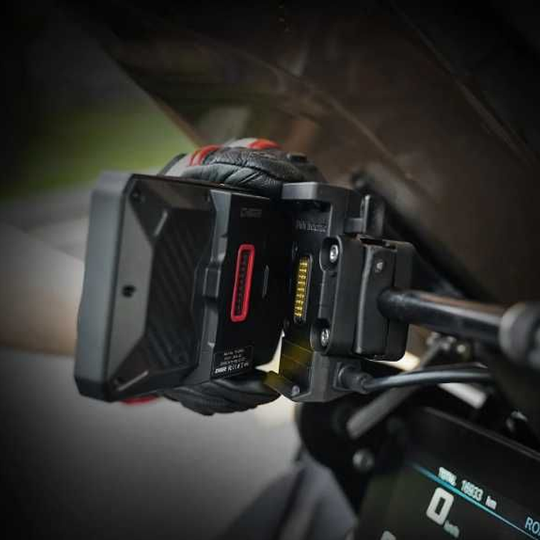 Chigee AIO-5 Play BMW 4