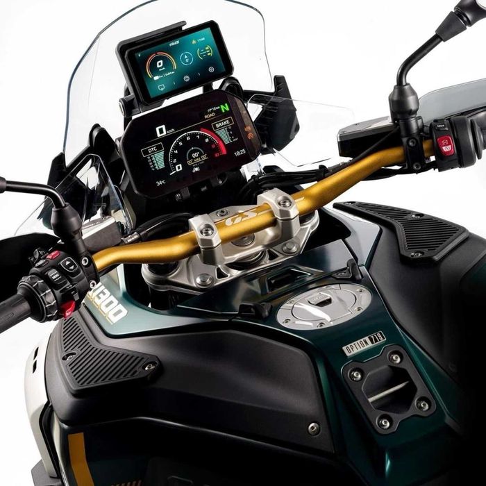 Chigee AIO-5 Play BMW 8