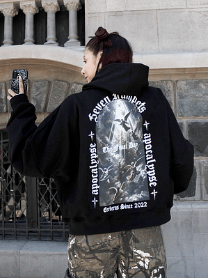 Hoodie Boxy Fit - Regular Fit - Seven Trumpets  | Streetwear Chile