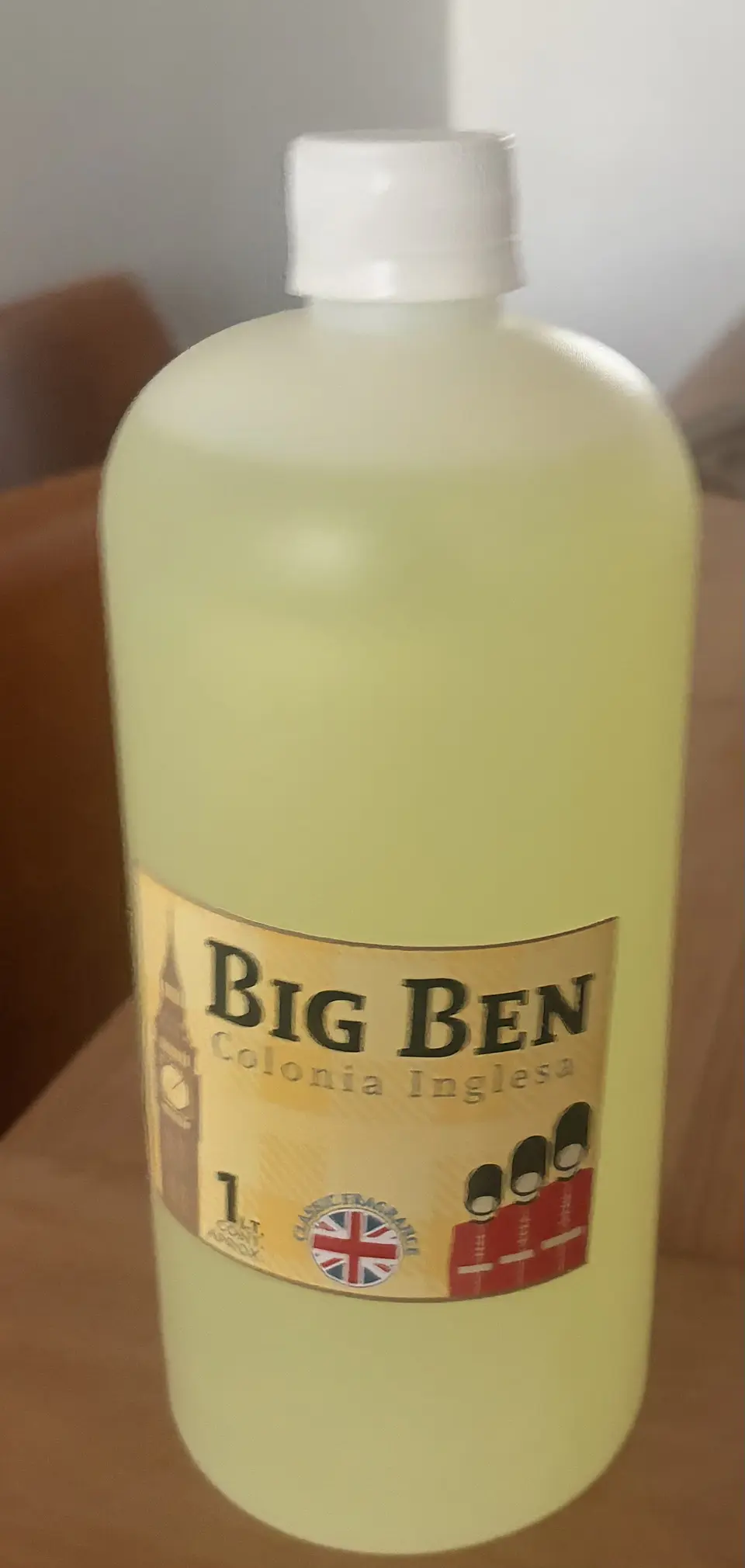 Colonia Inglesa , tradicional Big Ben , 1 litro 2