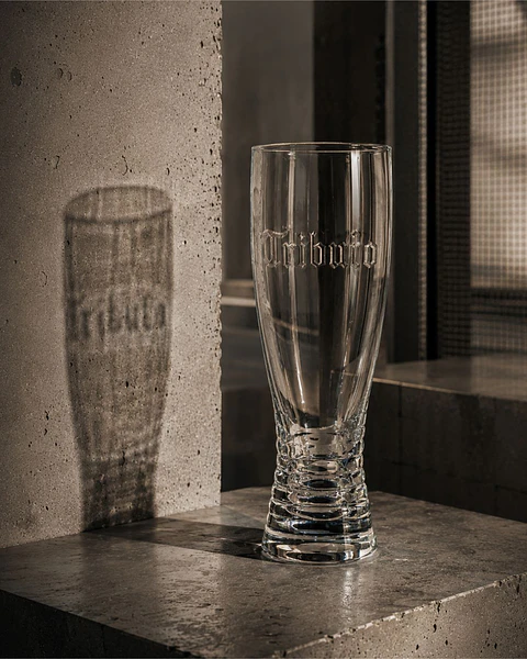 Tributo Glass