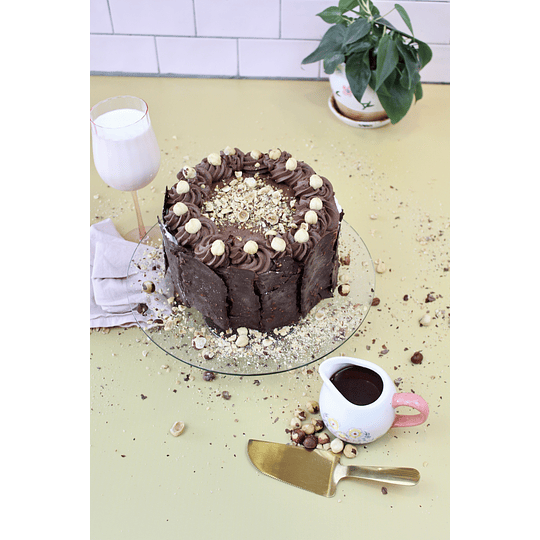 Torta Ferrero Rocher Keto ( También opción sin lácteos )  - Image 3