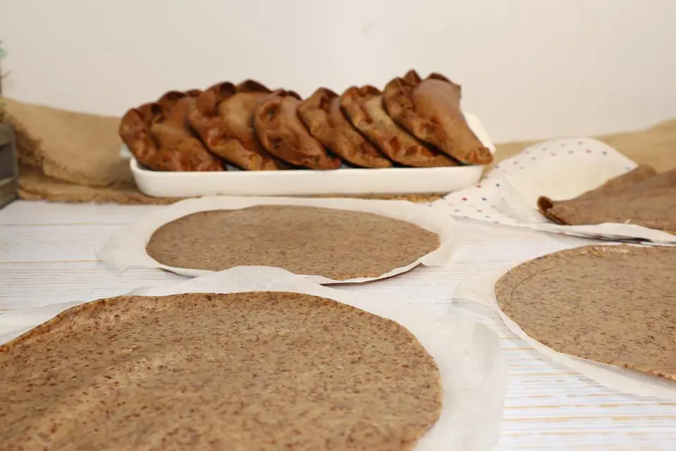 Masa de empanadas Keto - gluten free - sin lácteos 1