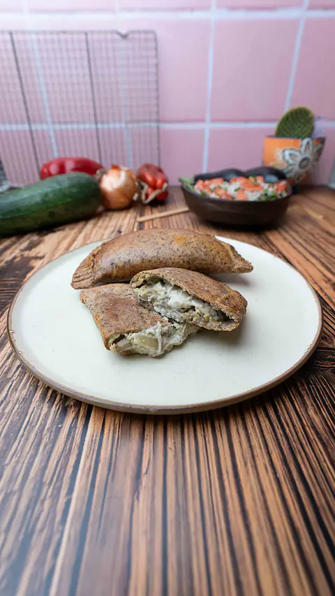EMPANADA POLLO CHAMPIÑÓN A LA CREMA