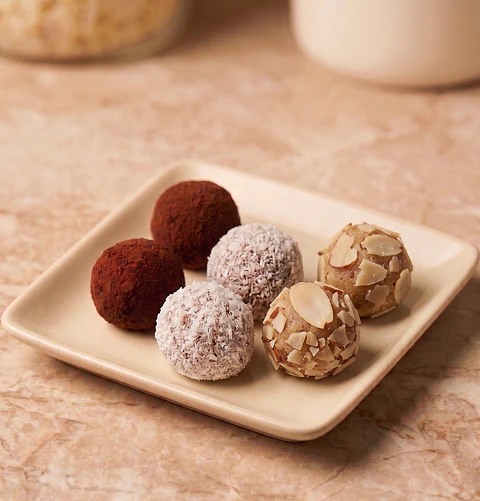 Cocadas Keto Proteicas: Trufa, Carrot cake y Manjar-coco