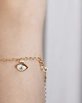 Pulseras Esenciales: Amuletos
