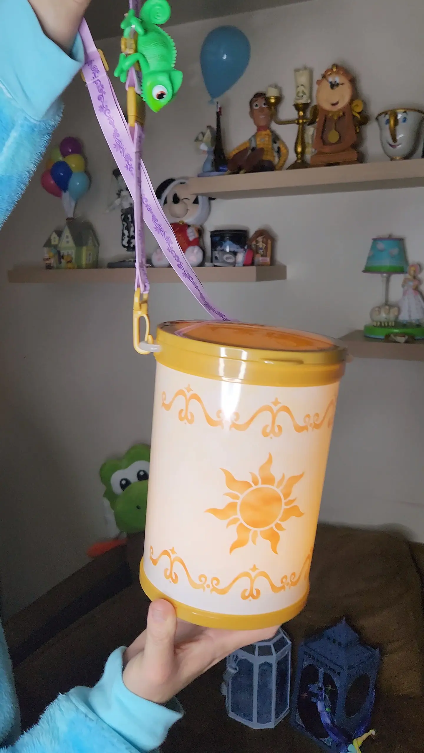 Bucket Rapunzel. Disney Parks Japon  4