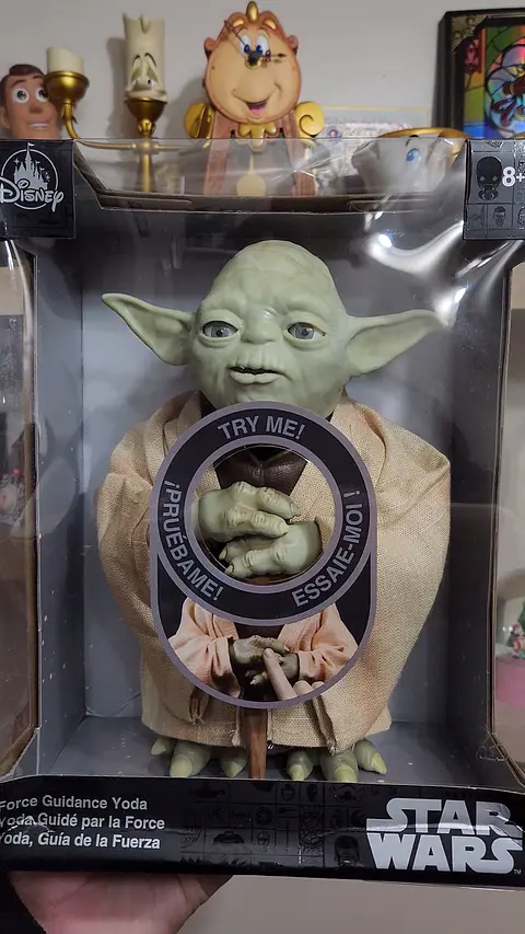 Yoda Star Wars. Animatrónico Disney Parks 
