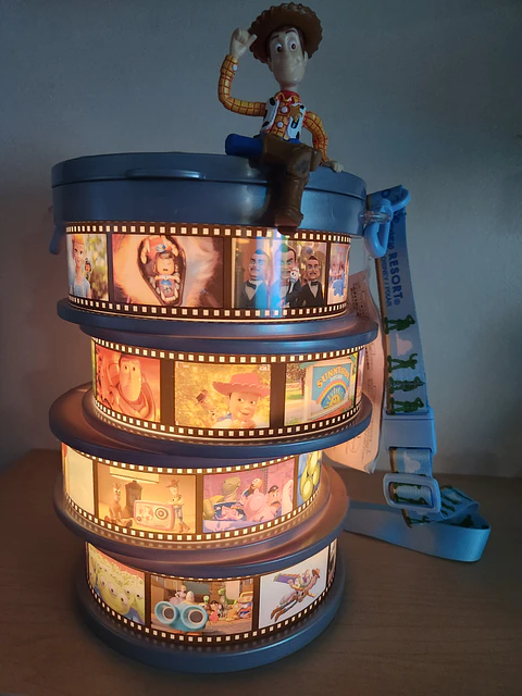Bucket Toy Story. Disney Parks