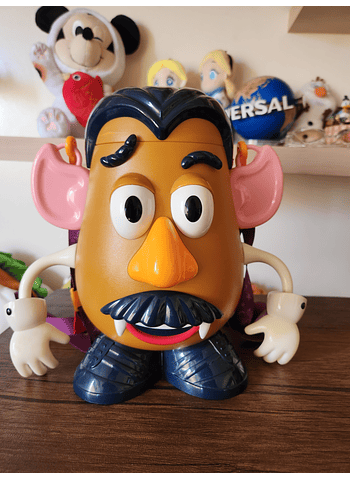 Bucket Sra Cara de papa Vampiro. Disney Parks Japón 