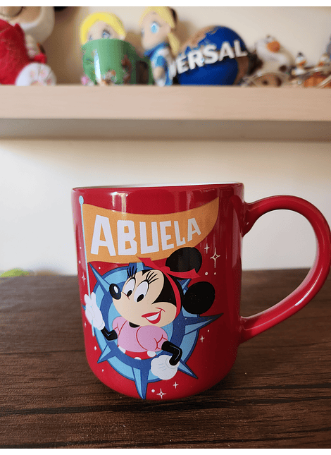 Taza Minnie abuela. Disney Parks