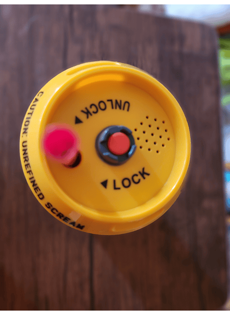 Botella Monster Inc Pixar Gritos Disney Parks