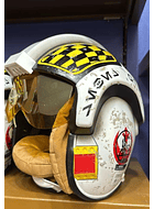 Casco Star Wars rebeldes. Disney Parks 