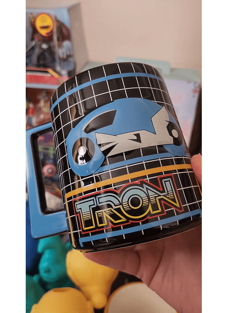 Taza tron. Disney Parks 