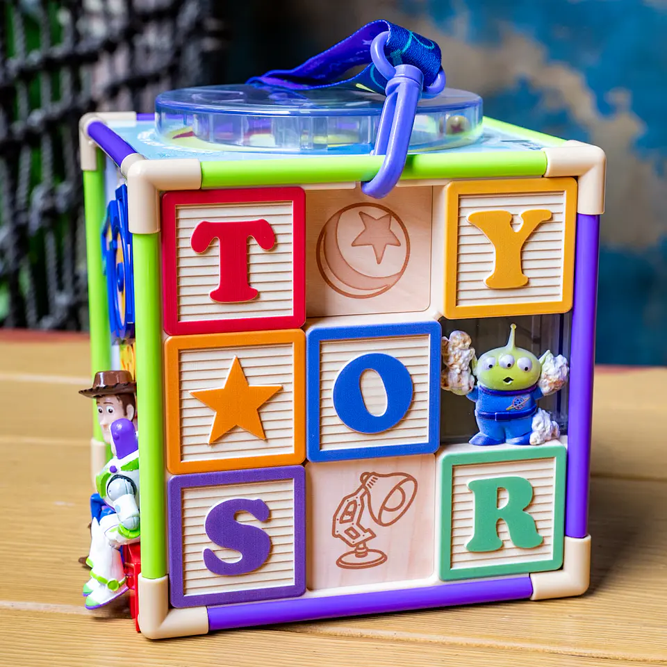 Bucket / Palomera Toy Story 30 aniversario. Disney Parks  3