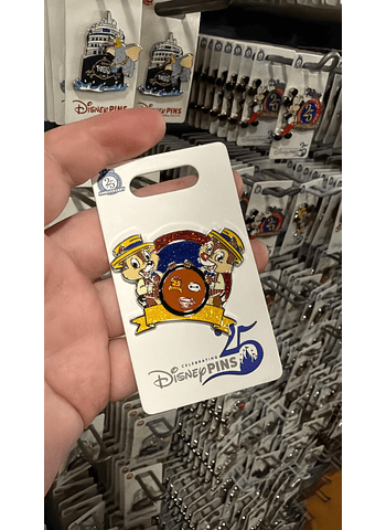 Chip y Dale Pins Disney Parks