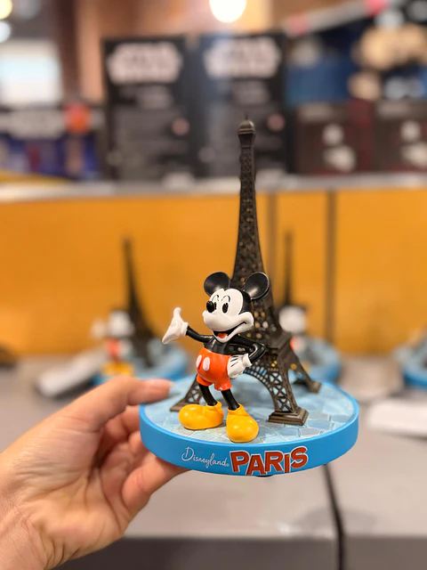 Torre Eiffel Mickey Mouse. Disneyland Paris