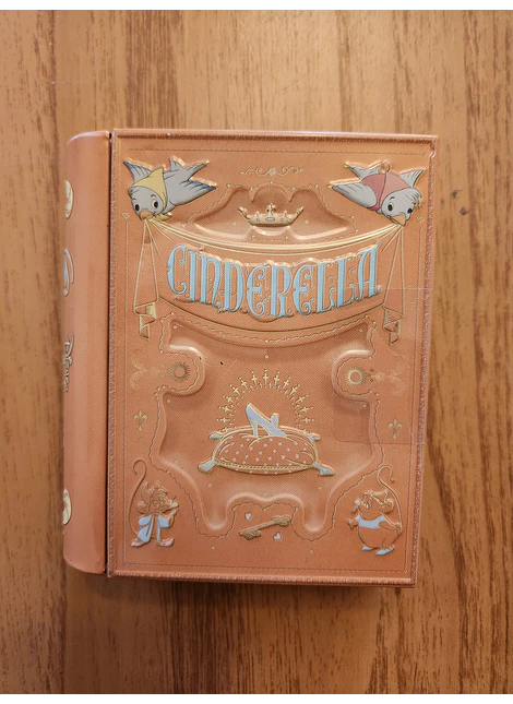 Chocolates libro cenicienta. Disney Parks