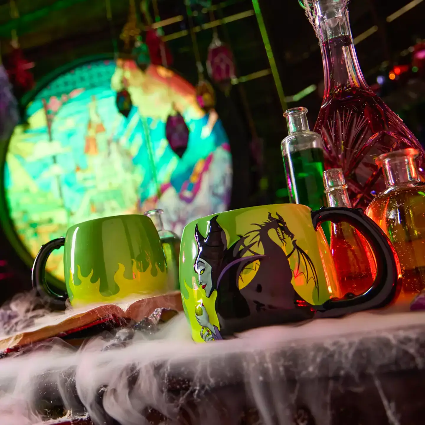 Taza Maléfica. Disney Parks  1