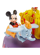 Figura Mickey Mouse sobre Dumbo volador