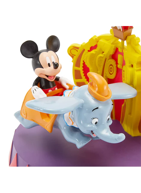 Figura Mickey Mouse sobre Dumbo volador