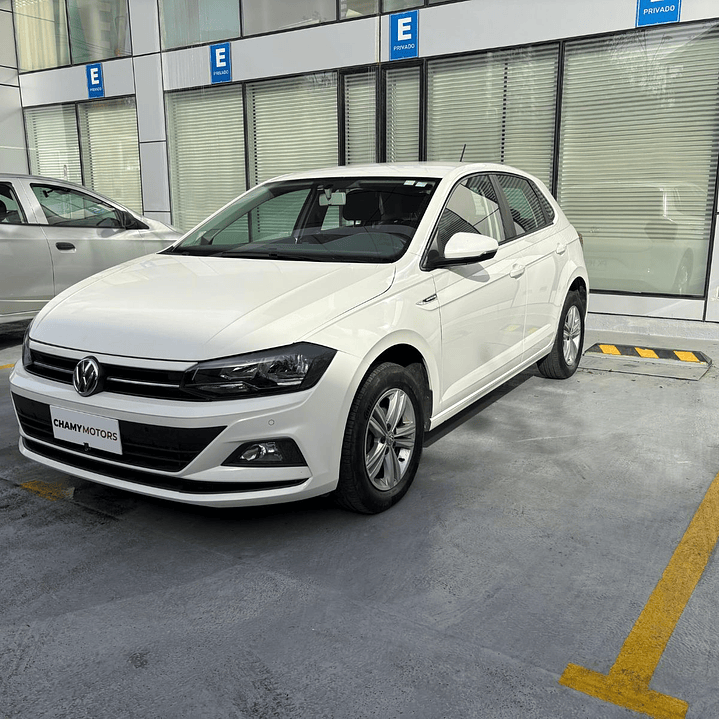  VOLKSWAGEN POLO 1.6 110 CV COMFORTLINE   2021 5