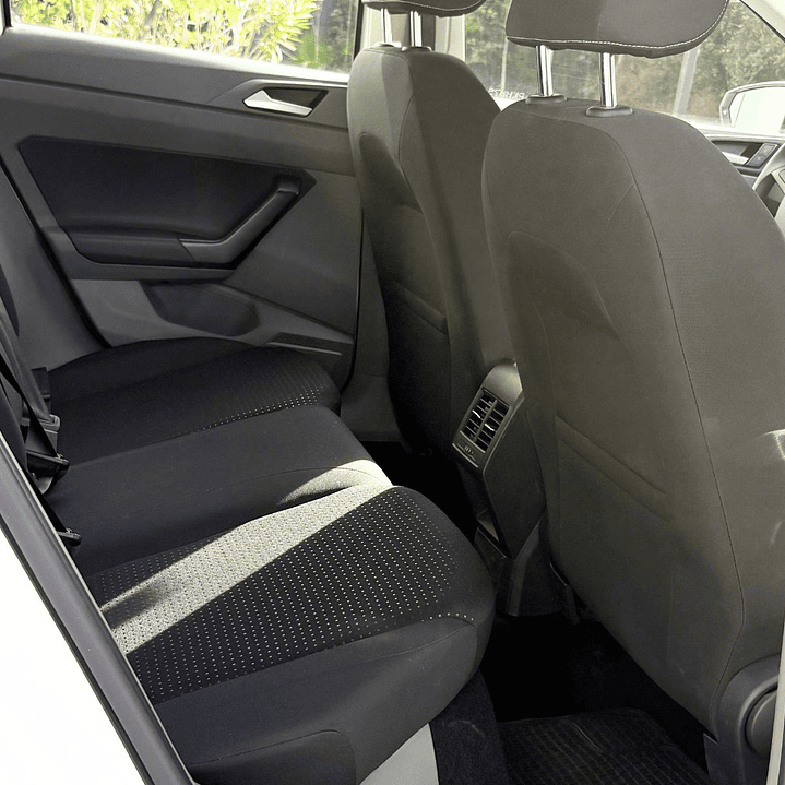  VOLKSWAGEN POLO 1.6 110 CV COMFORTLINE   2021 18