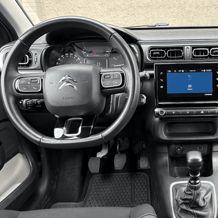 CITROEN C3 1.5 BLUEHDI 100 SS 2024 8