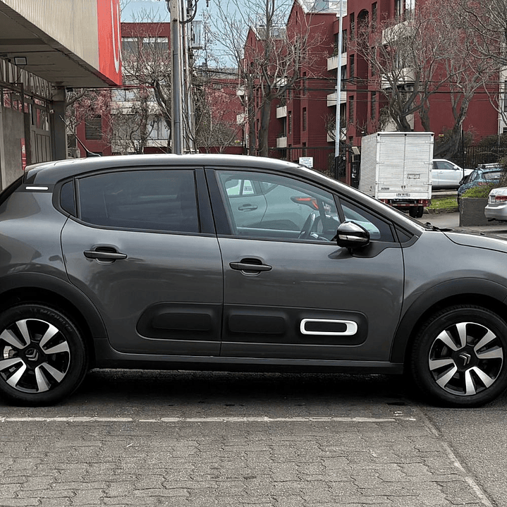 CITROEN C3 1.5 BLUEHDI 100 SS 2024 5