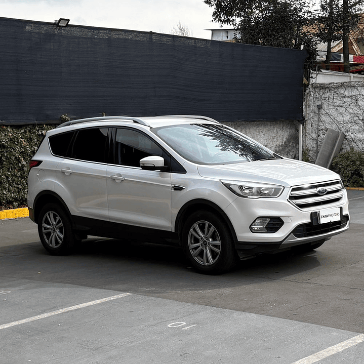  FORD ESCAPE  2,5 AUT  2019 4