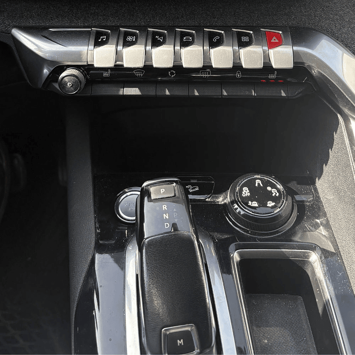 PEUGEOT 3008 ALLURE 1.6 AUT 2017 8