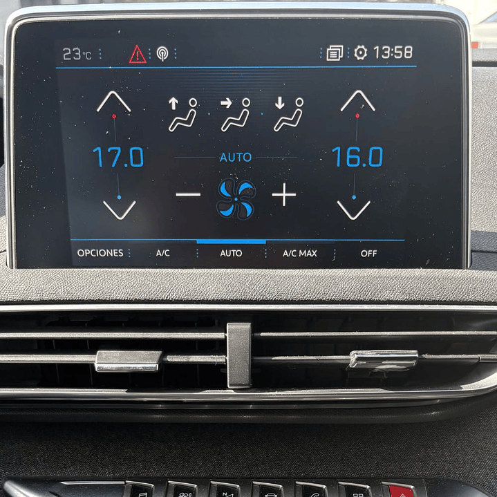 PEUGEOT 3008 ALLURE 1.6 AUT 2017 10