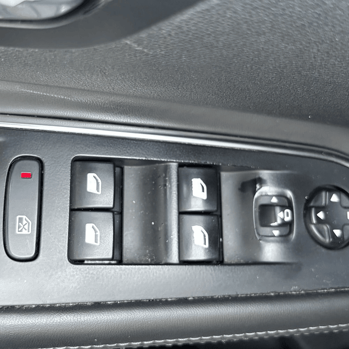 PEUGEOT 3008 ALLURE 1.6 AUT 2017 14