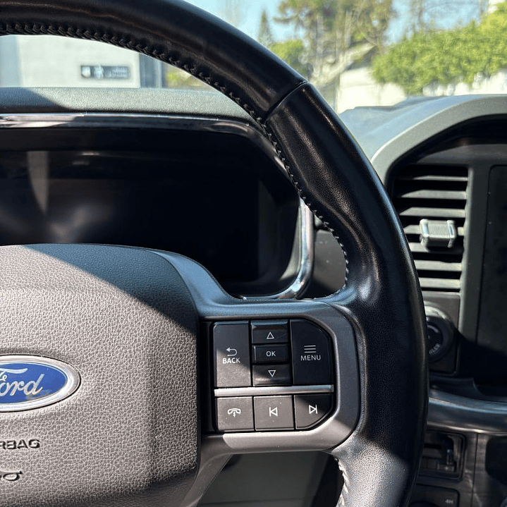 FORD F-150 5.0  DOUBLE CAB LARIAT LUXURY 2022 4WD 13