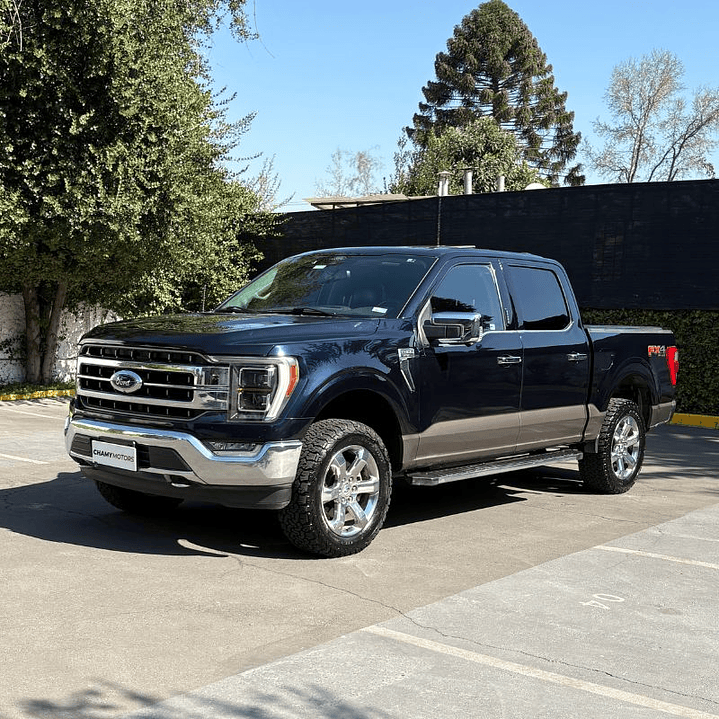 FORD F-150 5.0  DOUBLE CAB LARIAT LUXURY 2022 4WD 2