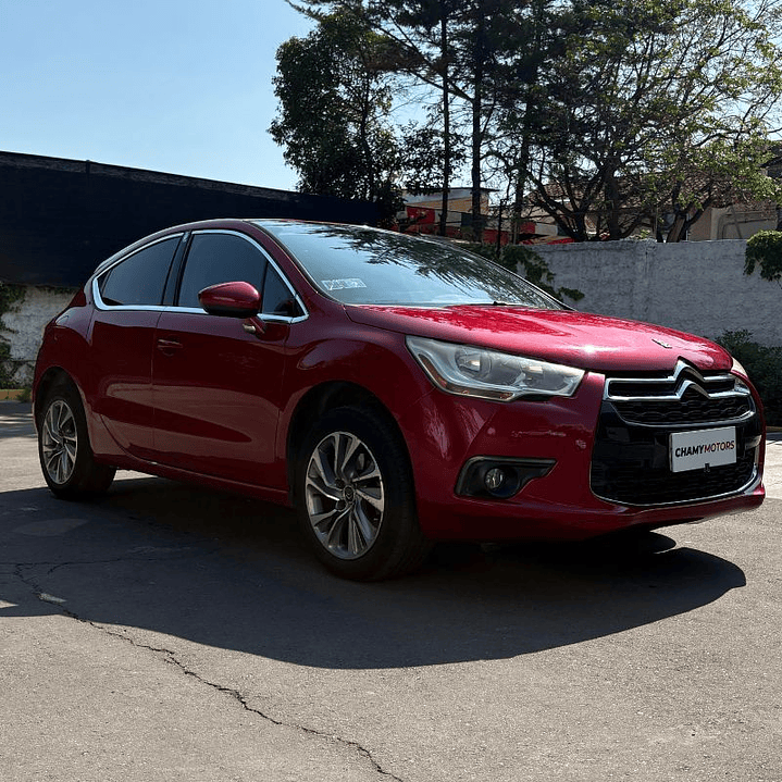 CITROËN  DS4  AUTO  1,6 2014  4