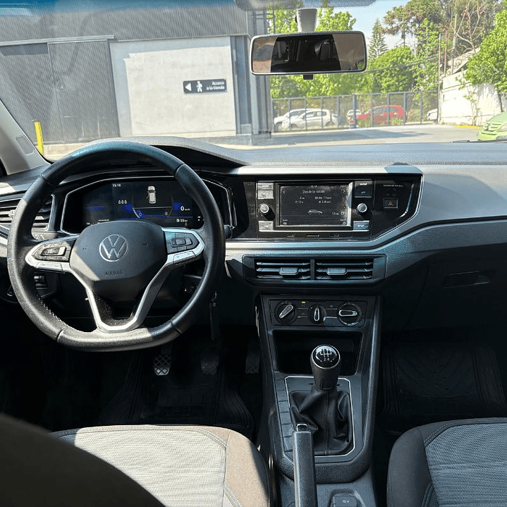  VOLKSWAGEN NIVUS 1.0 TSI COMFORTLINE 2023 11