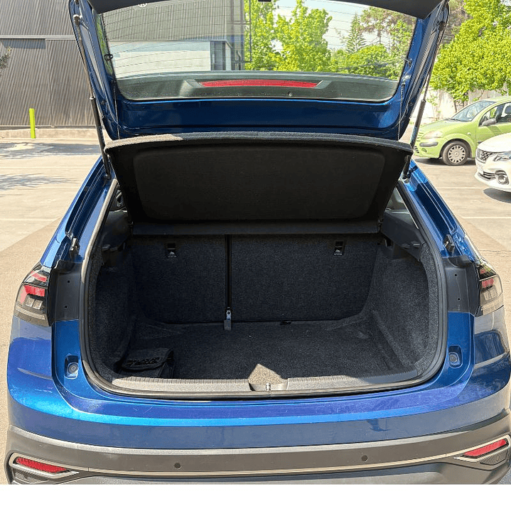  VOLKSWAGEN NIVUS 1.0 TSI COMFORTLINE 2023 8