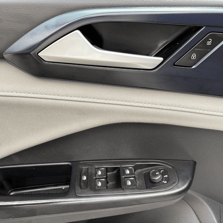  VOLKSWAGEN TAOS CONFORTLINE 1.4 2021 11